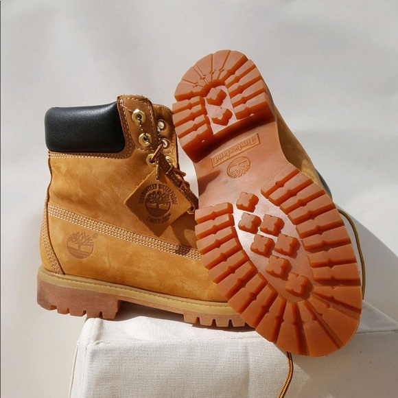 Timberland 6” Premium Waterproof Boots Wheat - Picture 2 of 10